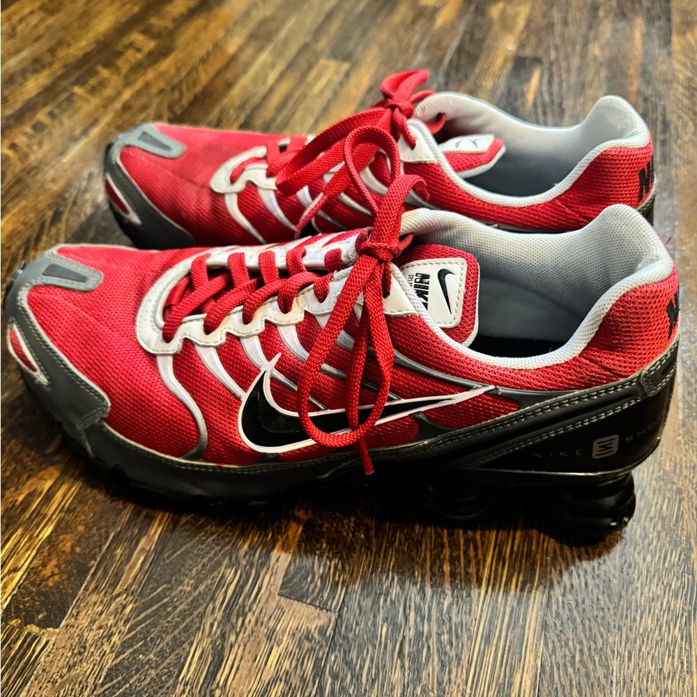 Nike Shox Men's Red and Black Athletic Shoes